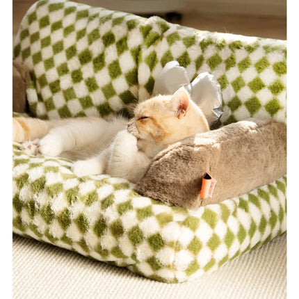 Lit pour chat à carreaux verts et blancs | Ambiance cosy et moelleuse