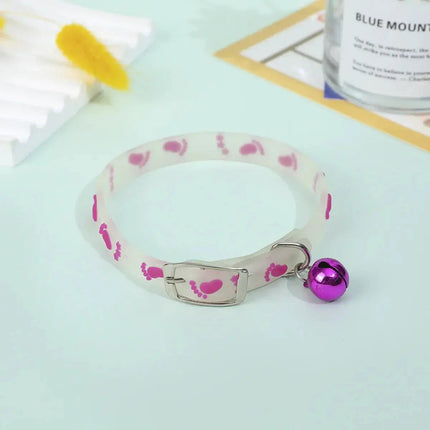 Collier pour Animaux Petits avec Grelot Violet et Empreintes Roses