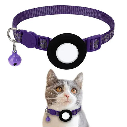 Collier Discret Noir avec Grelot et Médaillon Central