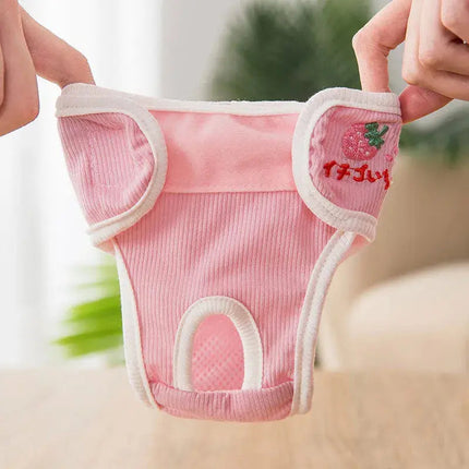 Accessoire kawaii pour chat - Culotte rose motif fraise