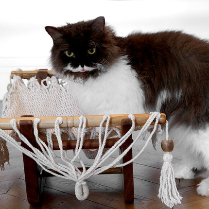 Hamac Artisan Crocheté avec Base en Bois pour Moments Paisibles