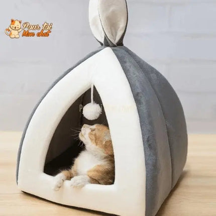 Maisonnette Triangulaire Ludique pour Chat avec Pompon Suspendu