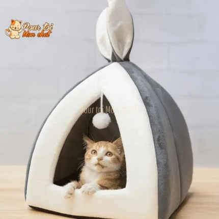 Maisonnette Triangulaire Ludique pour Chat avec Pompon Suspendu