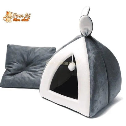 Maisonnette Triangulaire Ludique pour Chat avec Pompon Suspendu