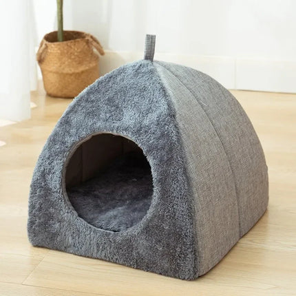 Abri Triangulaire Douillet pour Chat avec Intérieur Polaire