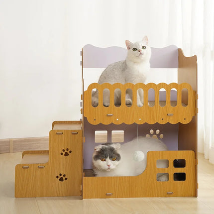 Maisonnette d'escalade ludique pour chats avec espaces ouverts et jeux