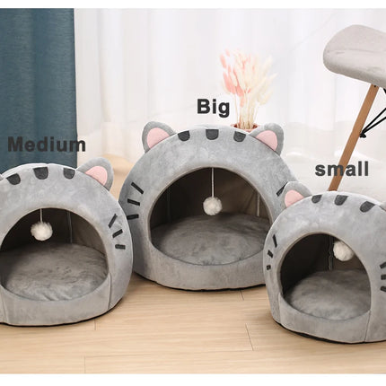 Abri Douillet pour Chat en Forme de Tête Féline avec Balle Suspendue