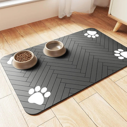 Tapis Noir Chevron pour Gamelles avec Motifs Pattes