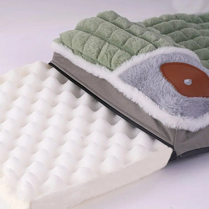 Coussin Rectangulaire Douillet pour Chat avec Décor Cœur