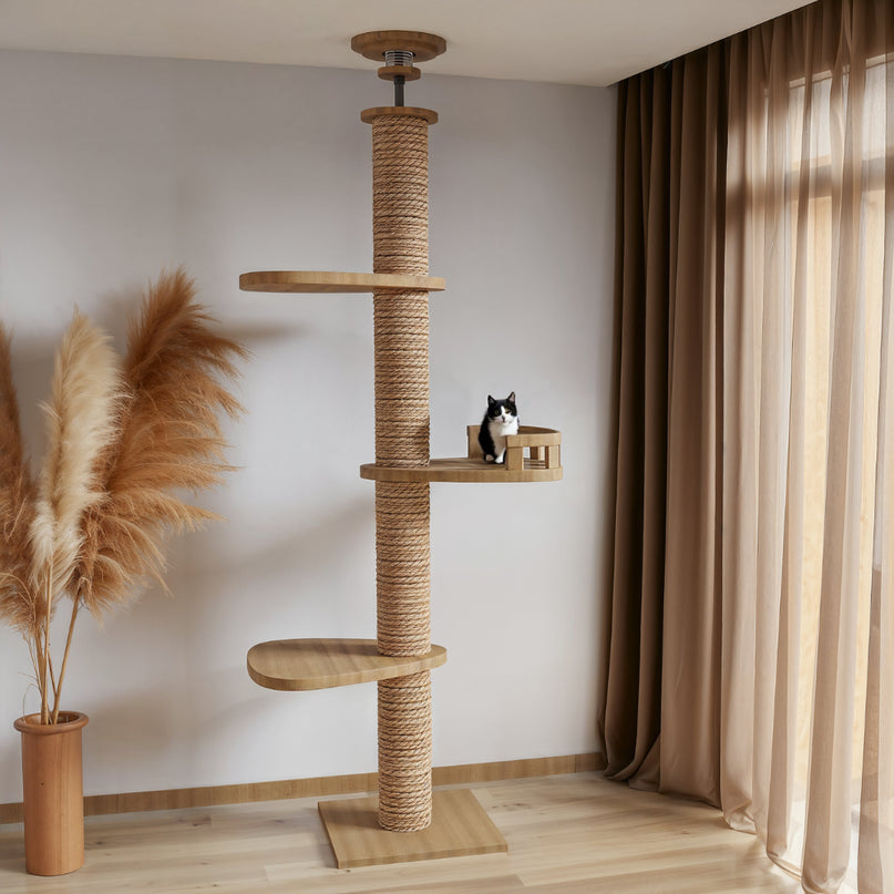 Arbre à chat en bois XXL à 3 niveaux, design minimaliste avec griffoir en sisal intégré, plateformes robustes et espace d'observation idéal pour chats actifs. Parfait pour enrichir votre intérieur tout en offrant un espace de jeu, repos et grimpe à votre félin.