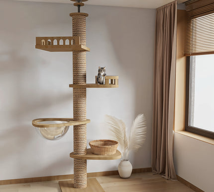 Arbre à chat en bois XXL à 4 niveaux avec griffoir intégré, plateformes spacieuses, bol transparent suspendu et panier en osier. Design moderne et robuste, idéal pour les chats actifs souhaitant grimper, se reposer et observer. Parfait pour intégrer un espace de jeu élégant dans votre intérieur