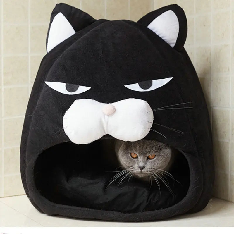 Refuge Chaleureux pour Chat en Forme de Tête de Chat Noir