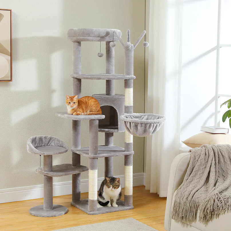 Arbre à Chat Ludique avec Thème Cactus et Plateformes Multi-Niveaux