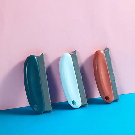 Brosse de Toilettage Compacte pour Retrait des Poils Morts – Design Ergonomique